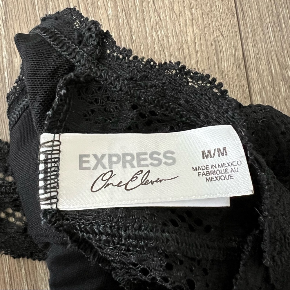Express Lace Bralette - Picture 6 of 6